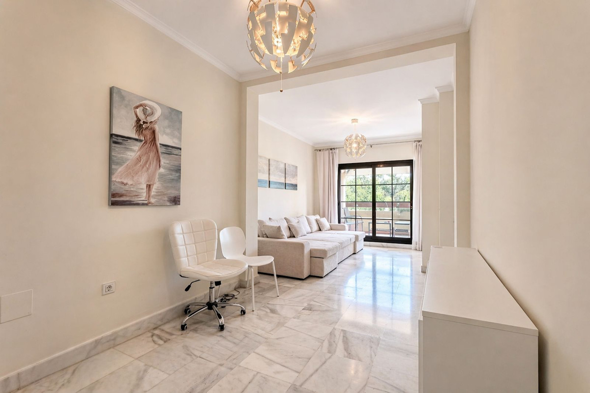 Apartamentos de 2 dormitorios en venta en Hacienda del Sol – R5367256